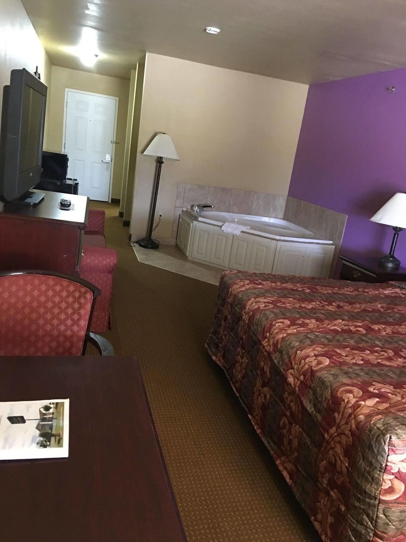Hilltop Inn&Suites Greenbrier Eksteriør bilde